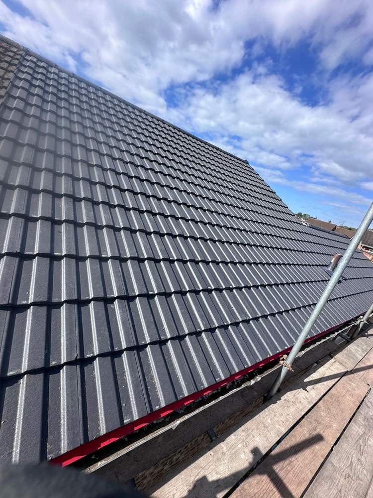 CrownPeak Roofing team at work